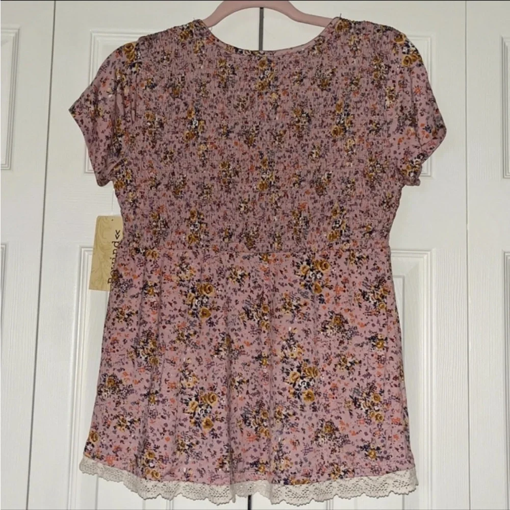 NWT Rewind Set of 2 Floral Babydoll Tops w/ Lace Trim - Picture 4 of 9